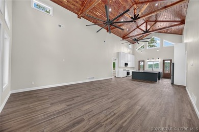 NEW CONSTRUCTION at the 63 MM in Emerald Hills gated community - photo 7