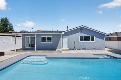 Beautifully remodeled and move-in ready, this spacious 5-bedroom - photo 13