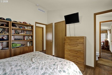 Welcome to the gated Coast Village community! This 3 bedroom, 1 - photo 13