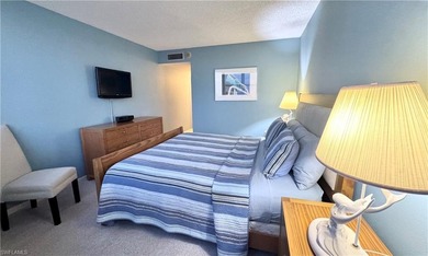 Sought-after end unit at Gulfview featuring an expanded floor - photo 14