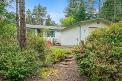 Welcome to the gated Coast Village community! This 3 bedroom, 1 - photo 21