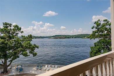 Wake up to breathtaking lake views, spend your afternoons - photo 1