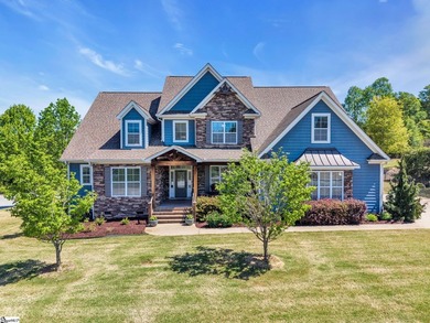 Welcome to this impressive Mike Anderson custom home located in - photo 1