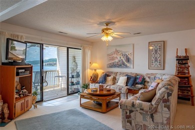 Wake up to breathtaking lake views, spend your afternoons - photo 8