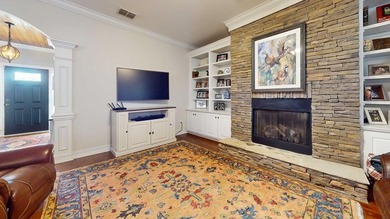 Welcome home to this beautiful custom brick 5-bedroom, 3-bath - photo 14