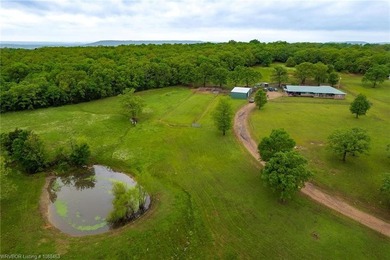 Discover this incredible 20-acre ranchette offering the perfect - photo 4