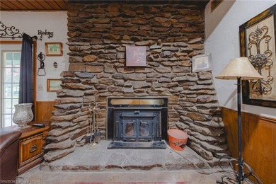 Discover this incredible 20-acre ranchette offering the perfect - photo 7