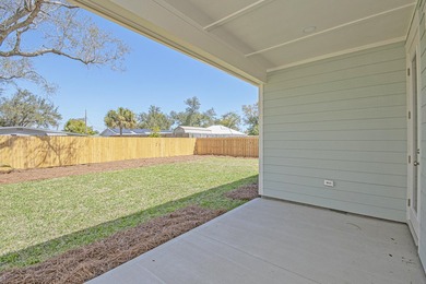 Step into this semi-custom home beautifully designed with plenty - photo 48