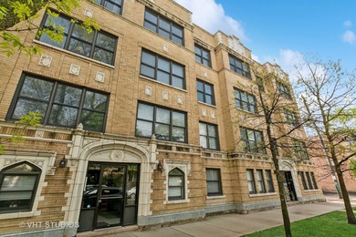 Lake Michigan - Cook County Condo For Sale in Chicago Illinois