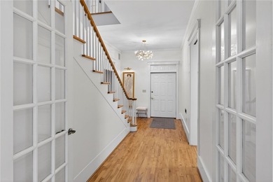 Welcome to your dream retreat, a captivating 3-bedroom - photo 3