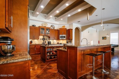 Custom Mediterranean style house features 10' to 12' ceilings - photo 9