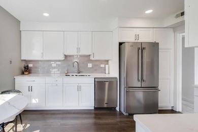 Discover the timeless appeal of Lake Barrington Shores in this - photo 10