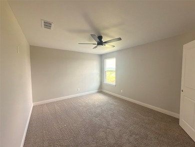 Don't miss this opportunity! This two-story, 4-bedroom, 3-bath - photo 16