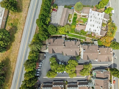 Perched on the top floor of a well-located Santa Cruz complex - photo 22