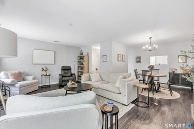 Welcome to this beautifully remodeled, turnkey second-floor - photo 8