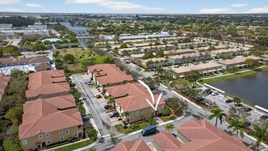 Welcome home to Paradise! Beautifully appointed 3 bedroom, 2 - photo 11