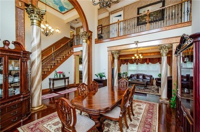 Welcome to this stunning four bedroom, three-and-a-half bath - photo 12