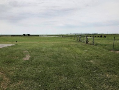 This stunning waterfront acreage (52) in Lamar is a - photo 17