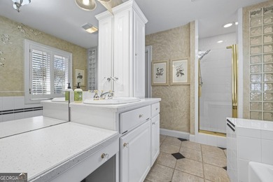 LAKE HARTWELL AT ITS FINEST!! DESIRABLE CAPRI POINT COMMUNITY - photo 21