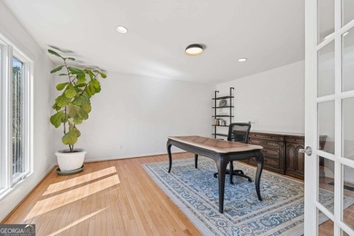 Looking for that traditional home with lots of space on the golf - photo 22
