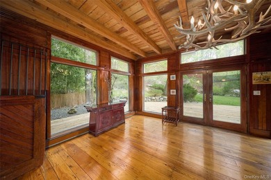 Historic 1890 carriage house set back on a corner lot with lush - photo 22