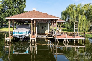 Luxury Lakefront Retreat with Strong Short-Term Rental - photo 6
