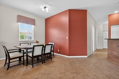 Welcome home to Paradise! Beautifully appointed 3 bedroom, 2 - photo 26
