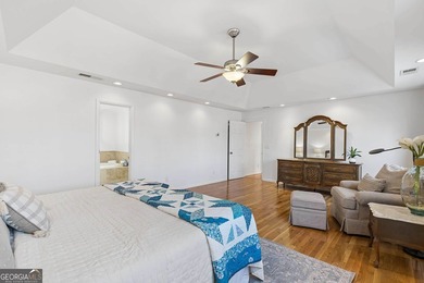 Looking for that traditional home with lots of space on the golf - photo 29