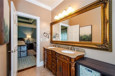 Welcome to this stunning four bedroom, three-and-a-half bath - photo 31