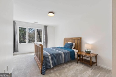 Looking for that traditional home with lots of space on the golf - photo 33