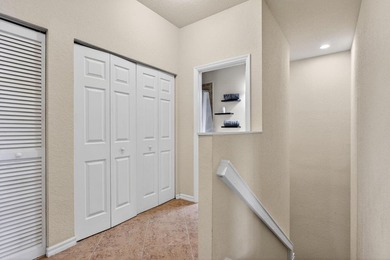 Welcome home to Paradise! Beautifully appointed 3 bedroom, 2 - photo 36