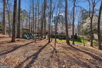 Looking for that traditional home with lots of space on the golf - photo 48