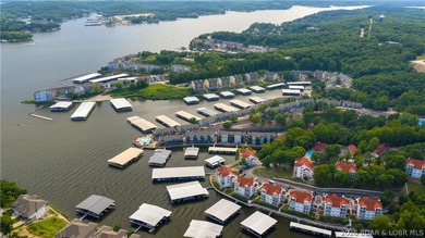 Enjoy the Lake lifestyle without the maintenance in this - photo 50