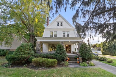 Lake Erie Home For Sale in Erie Pennsylvania