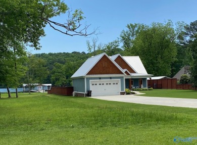 Lake Home For Sale in Scottsboro, Alabama
