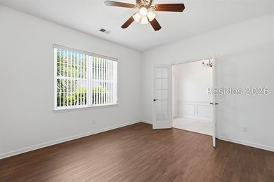 Welcome to Sun City/Riverbend! This beautifully maintained - photo 15