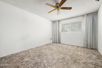 Welcome to this charming cul-de-sac home in the sought-after Sun - photo 17