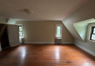 Tudor Style Home. This Home Features 4 Bedrooms, 3 Full Baths - photo 18