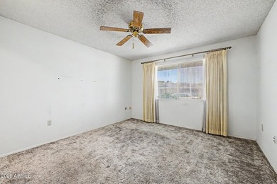 Welcome to this charming cul-de-sac home in the sought-after Sun - photo 23