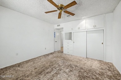 Welcome to this charming cul-de-sac home in the sought-after Sun - photo 25