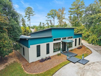 Discover unparalleled luxury in this stunning 6-bedroom, 6 - photo 5