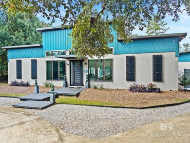 Discover unparalleled luxury in this stunning 6-bedroom, 6 - photo 6