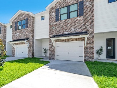 End Unit! Welcome to The Oaks, a charming neighborhood nestled - photo 30