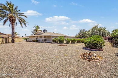 Welcome to this charming cul-de-sac home in the sought-after Sun - photo 32