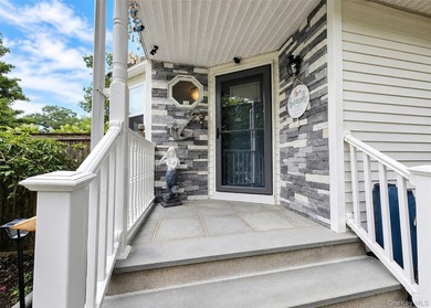 Move right into this beautifully maintained home in North - photo 2