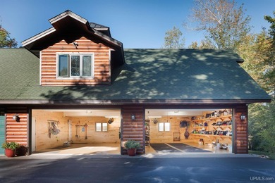 One of a kind property that surrounds an entire 142 acre lake - photo 4