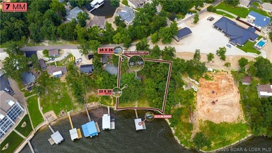 There's something familiar about this lake house. Maybe it's the - photo 7