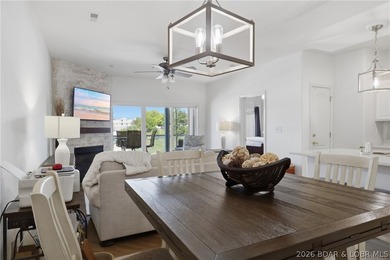 Wow!! Don't miss this Gorgeous walk-in unit at Beautiful Monarch - photo 7