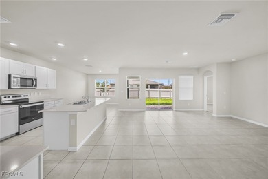 APPROVED SHORT SALE AT THE LISTED PRICE. Stunning newer home - photo 15