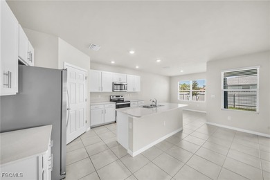 APPROVED SHORT SALE AT THE LISTED PRICE. Stunning newer home - photo 17